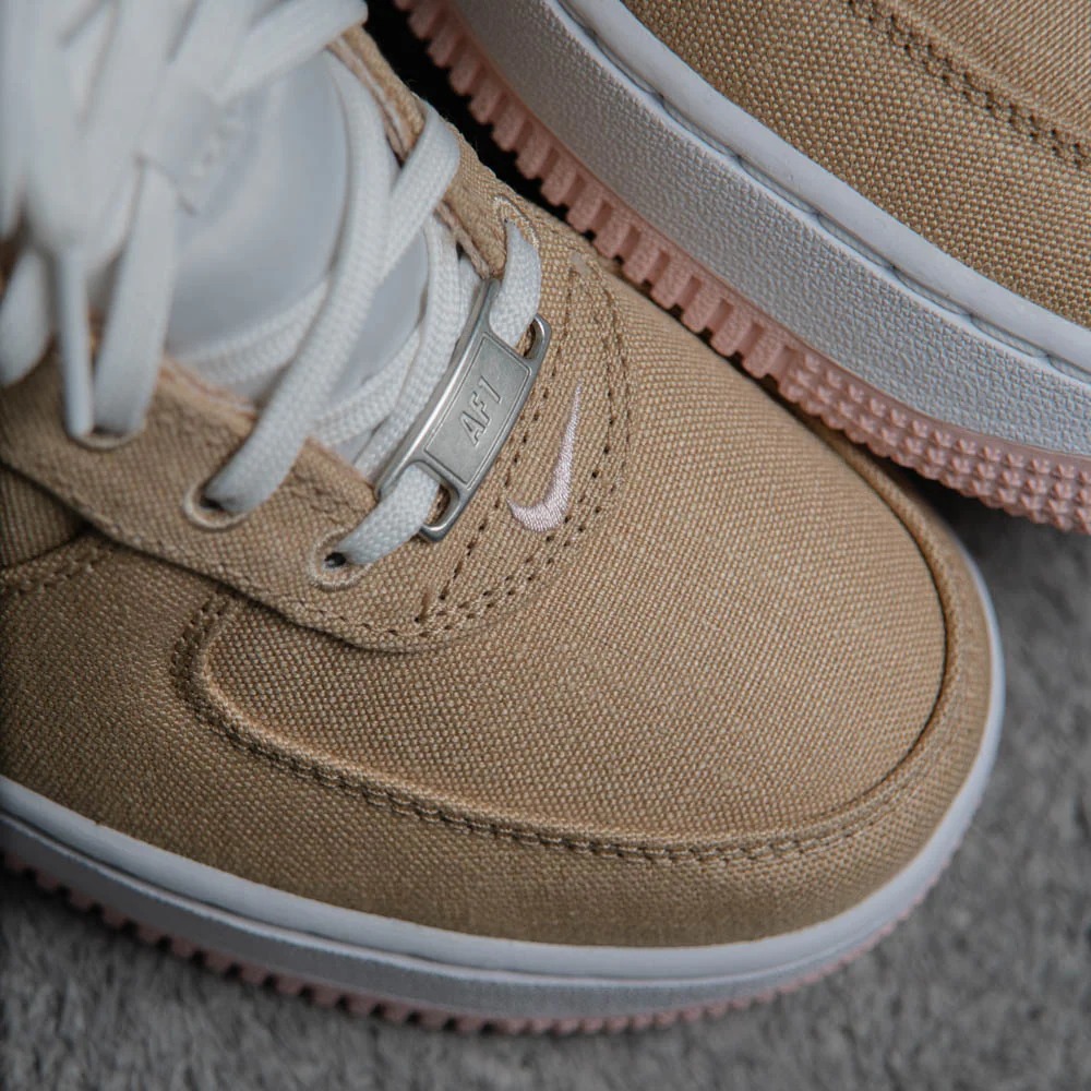 1738023476 799 Nike Air Force 1 Low PRM Canvas Linen HV2021 200