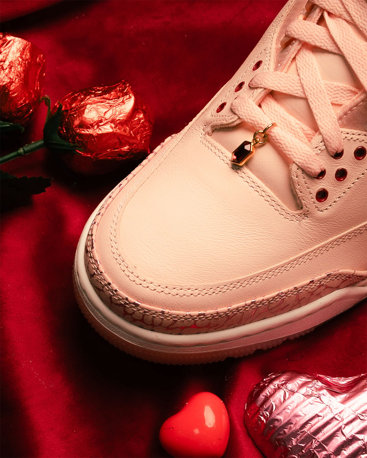 Air Jordan 3 Valentine Store List 1