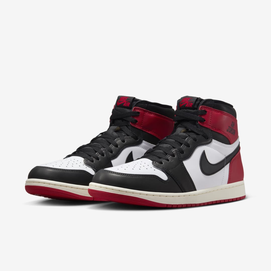 Air Jordan 1 High OG "Black Toe" DZ5485-106