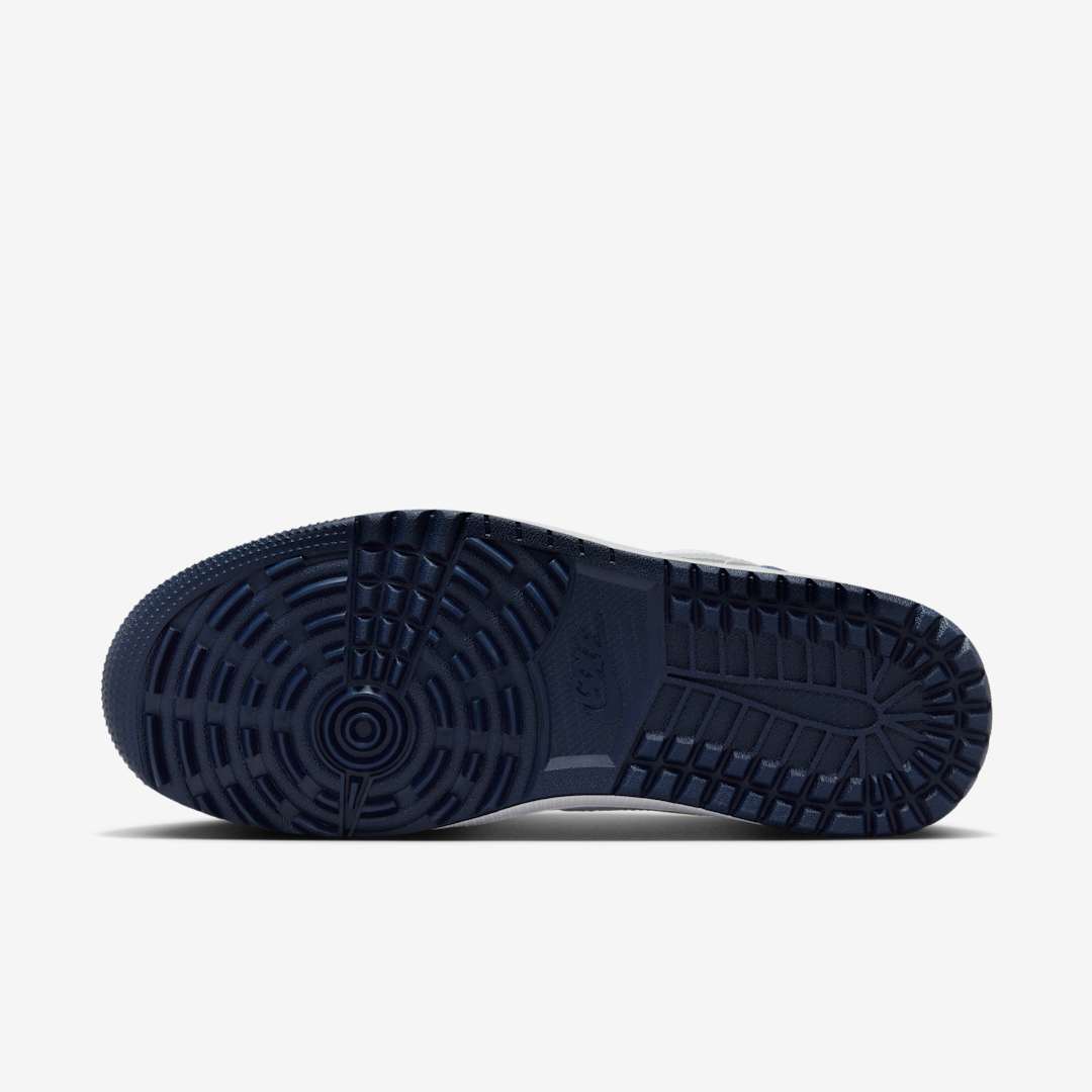 Air Jordan Mule Golf "Midnight Navy" FJ1214-102 Release Date, Price & Where to Buy 2025 6 Air Jordan Mule Golf FJ1214-102
