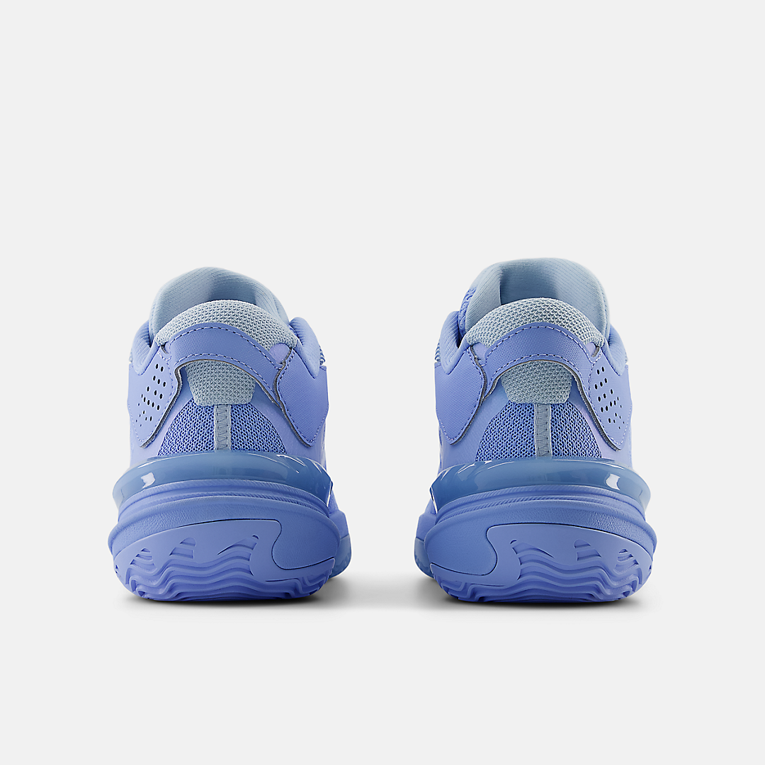 New Balance Hesli Low v2 "Electric Sky" BBHSLVR2 Release Date, Price & Where to Buy 2025 5 New Balance Hesli Low v2 BBHSLVR2