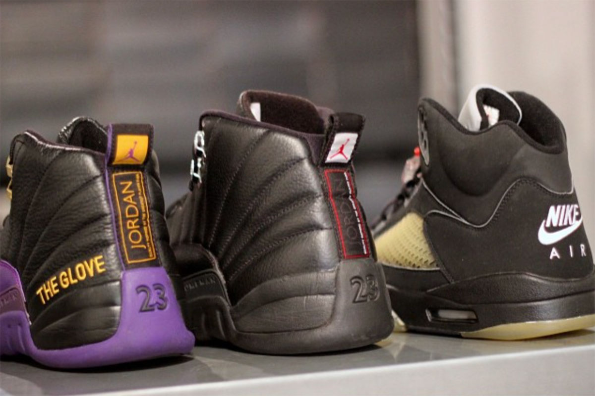 Air Jordan 12 Black Wear Test 2010 Sample 2