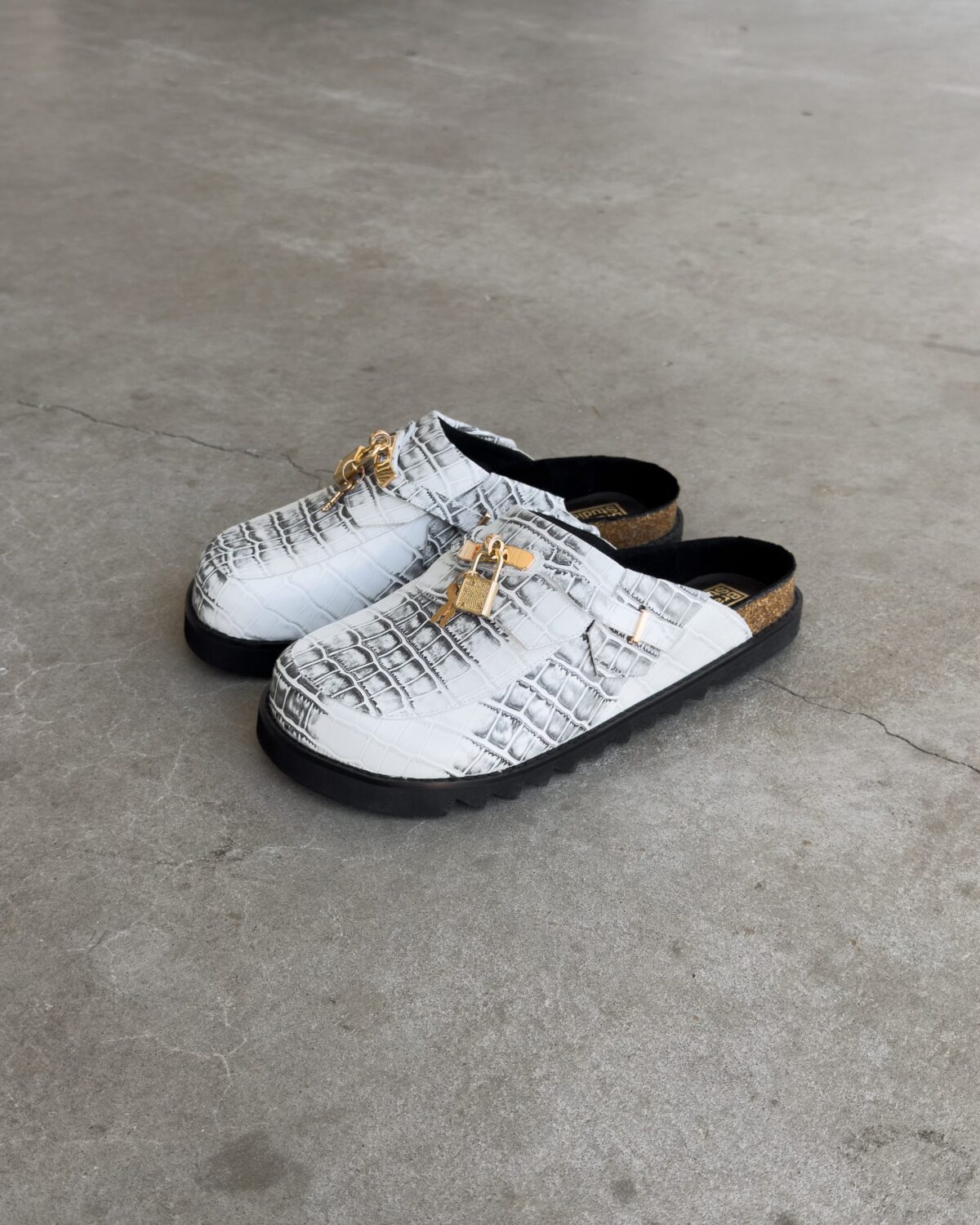Bravest Studios "Bag Clog" | Nice Kicks Release Date, Price & Where to Buy 2025 2 Bravest Studio "Bag Clog" Croc