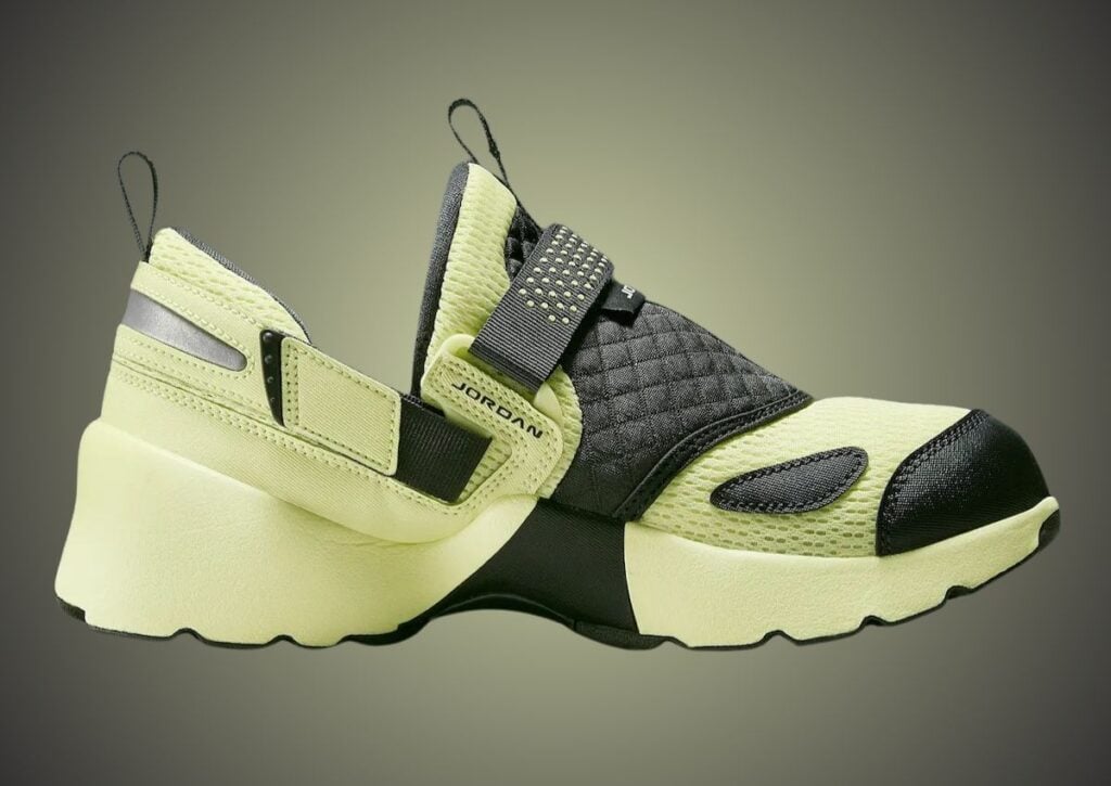 Jordan Trunner LX Luminous Green HQ2164-302 Release Date, Price & Where to Buy 2025 5 Jordan Trunner LX Luminous Green Black HQ2164-302