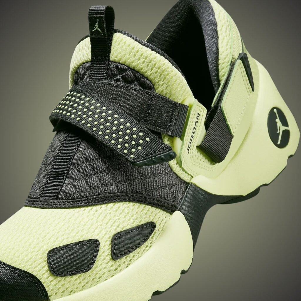 Jordan Trunner LX Luminous Green HQ2164-302 Release Date, Price & Where to Buy 2025 13 Jordan Trunner LX Luminous Green Black HQ2164-302