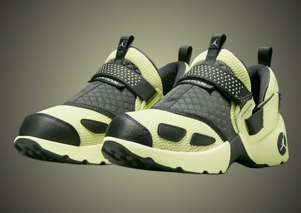 Jordan Trunner LX Luminous Green HQ2164-302 Release Date, Price & Where to Buy 2025 1 Jordan Trunner LX Luminous Green Black HQ2164-302