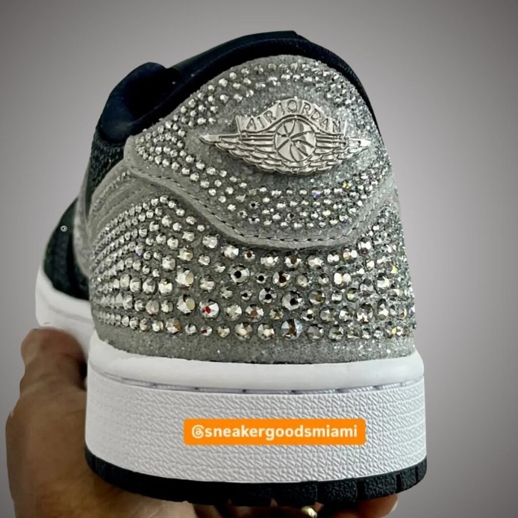 Swarovski x Air Jordan 1 Low OG Crystal Stealth HM9208-001 Release Date, Price & Where to Buy 2025 5 Swarovski Air Jordan 1 Low OG Crystal Stealth HM9208-001