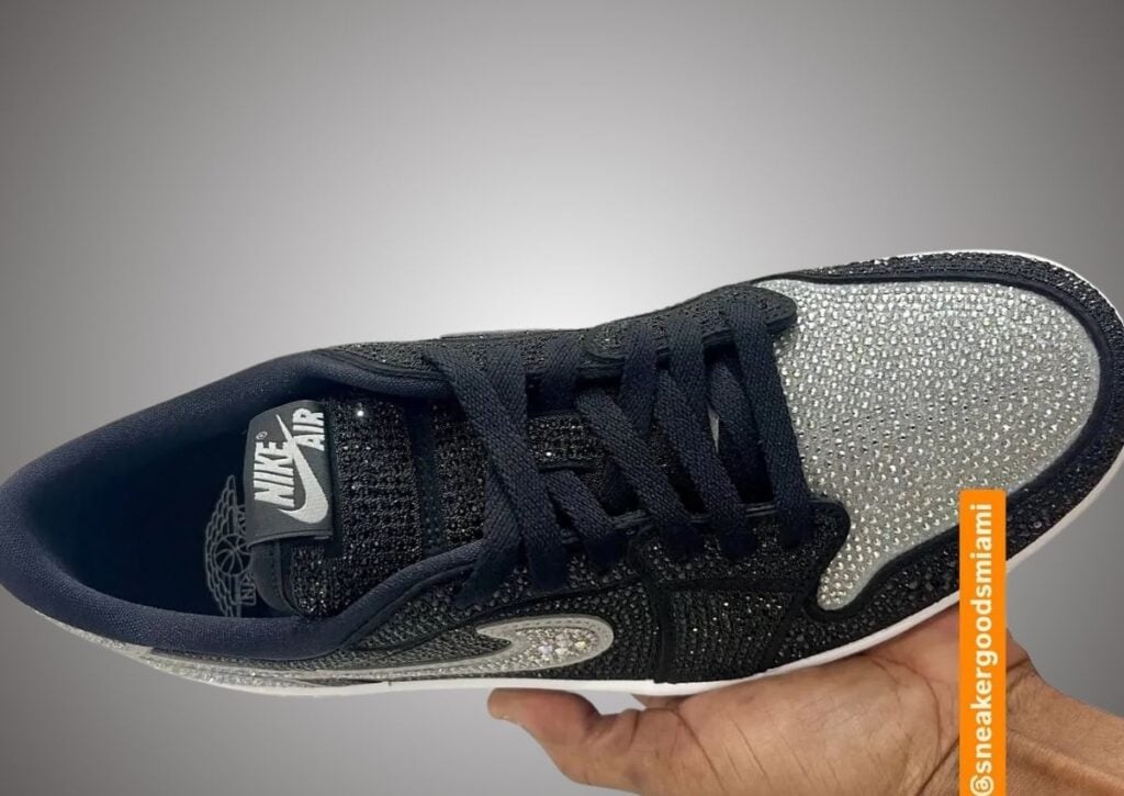Swarovski x Air Jordan 1 Low OG Crystal Stealth HM9208-001 Release Date, Price & Where to Buy 2025 3 Swarovski Air Jordan 1 Low OG Crystal Stealth HM9208-001
