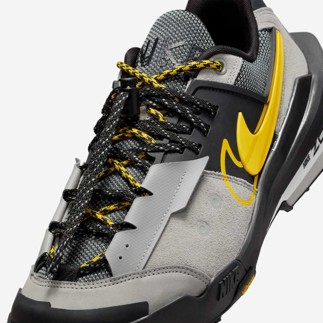 sacai x Nike Zegamadome "Matte Silver" HQ8618-002 Release Date, Price & Where to Buy 2025 6 sacai x Nike Zegamadome HQ8618-002