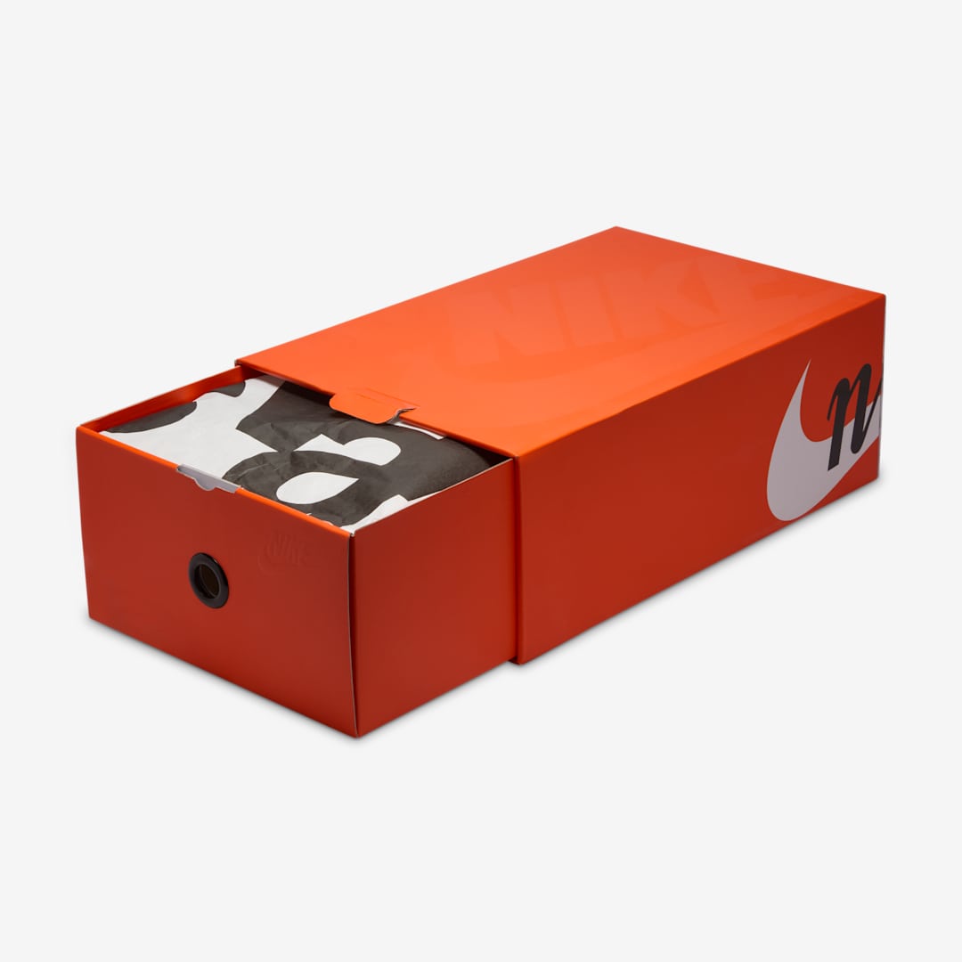 sacai x Nike Zegamadome "Matte Silver" HQ8618-002 Release Date, Price & Where to Buy 2025 10 sacai x Nike Zegamadome HQ8618-002