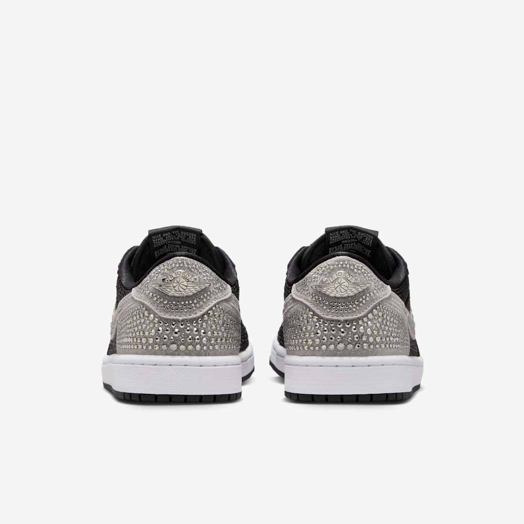 Swarovski x Air Jordan 1 Low OG WMNS "Stealth" HM9208-001 Release Date, Price & Where to Buy 2025 6 Swarovski x Air Jordan 1 Low OG WMNS "Stealth" HM9208-001