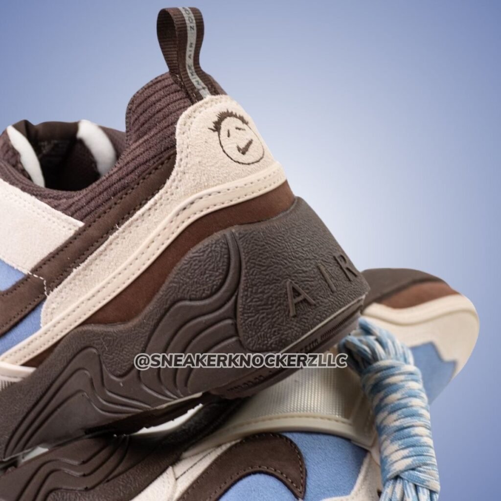 Travis Scott Nike Zoom Field Jaxx Leche Blue HQ3072-400 2025