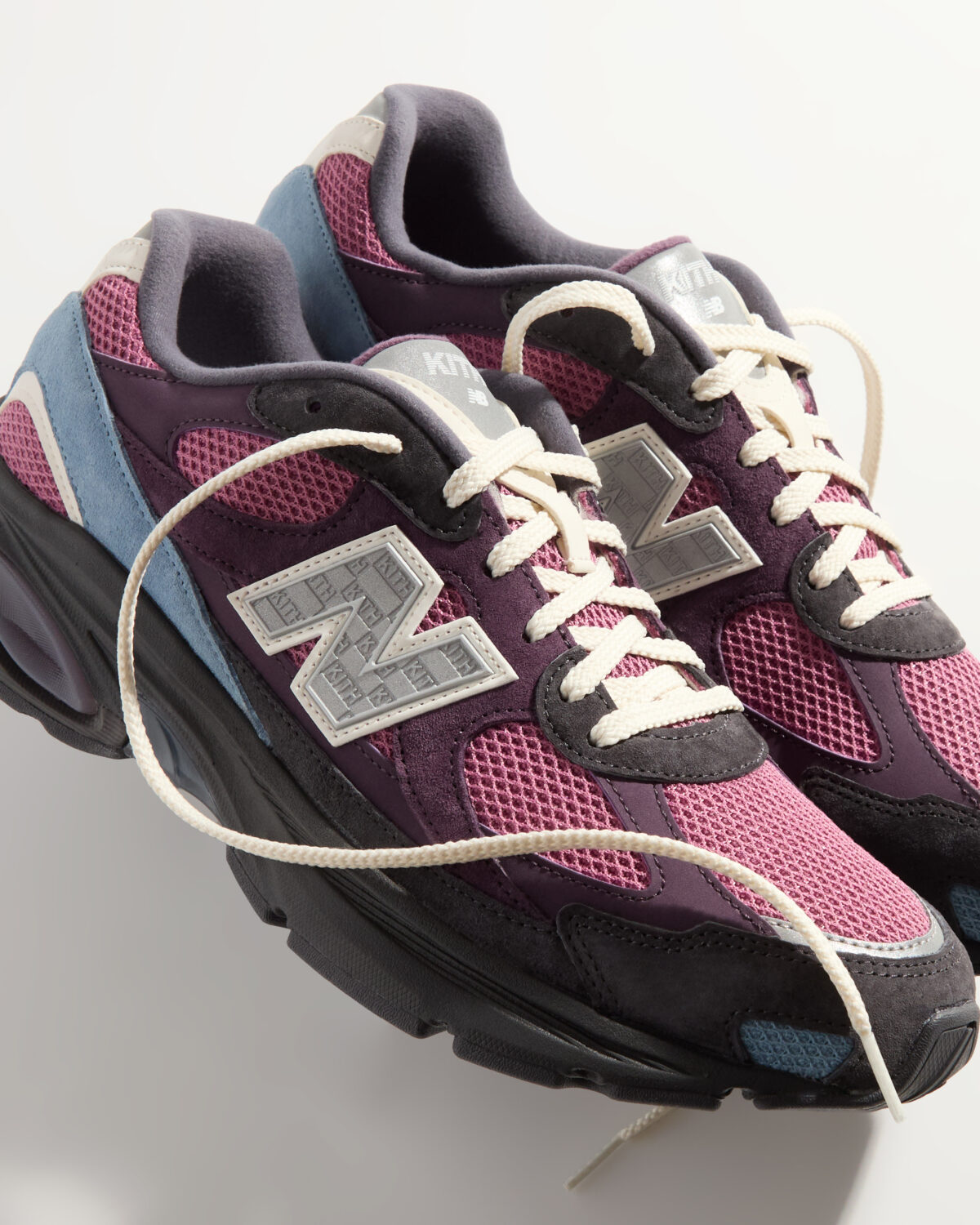 Ronnie Fieg x Kith x New Balance ABZORB 2010 Release Date, Price & Where to Buy 2025 4 1747415543 862 Ronnie Fieg x Kith x New Balance ABZORB 2010 Release