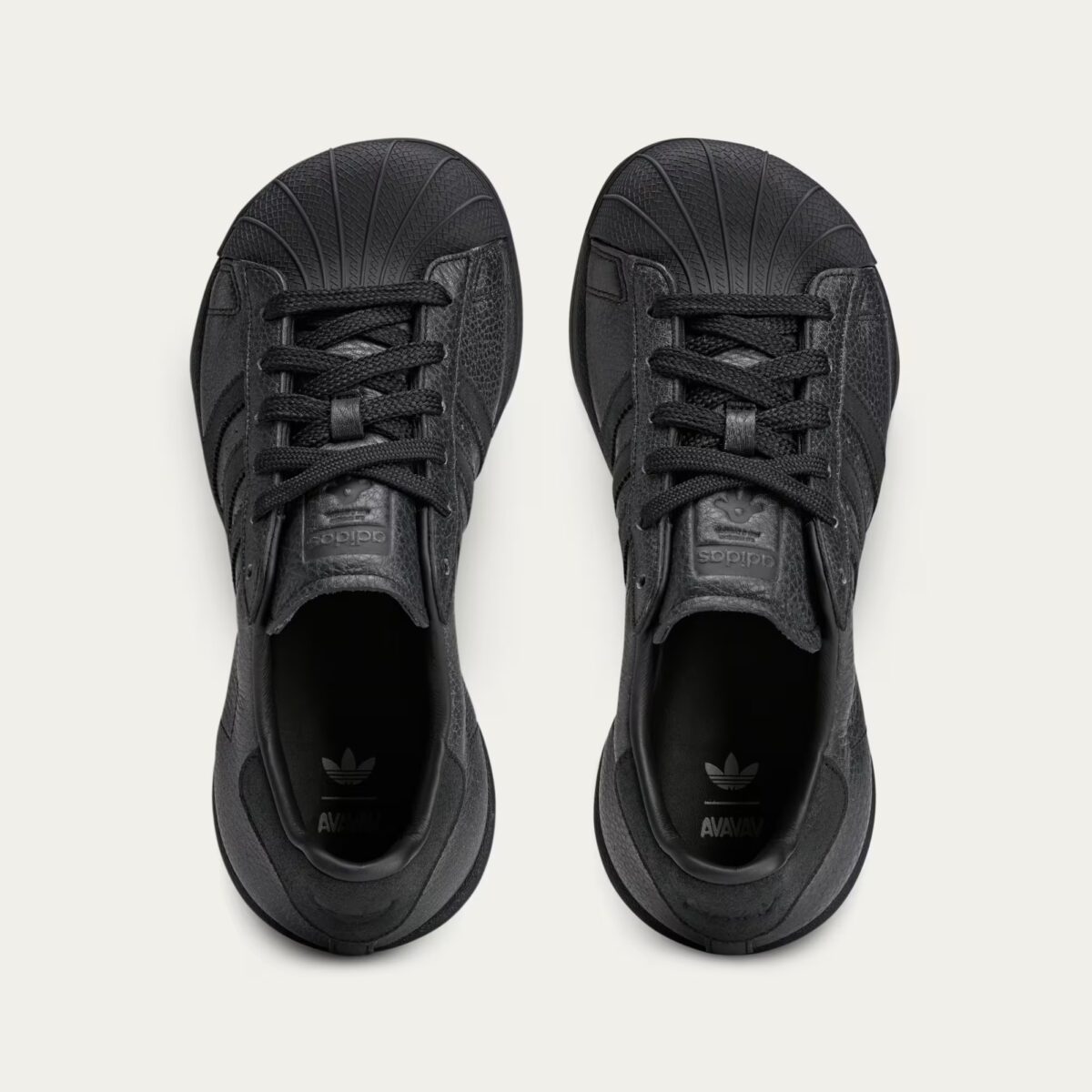 Avavav x adidas Superstar "Core Black" JI4585 Release Date, Price & Where to Buy 2025 4 1747717492 343 Avavav x adidas Superstar Core Black JI4585 Release Date Price