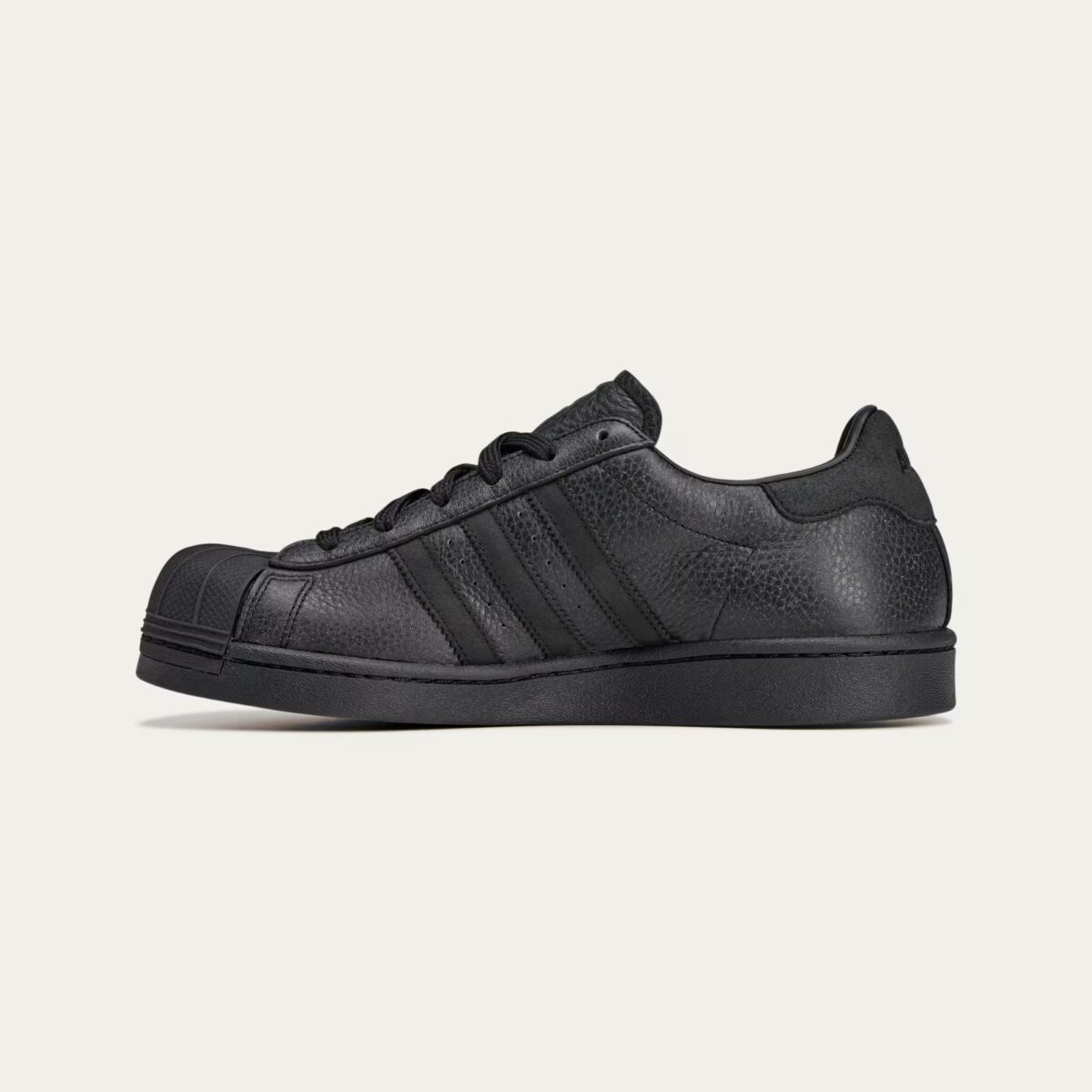 Avavav x adidas Superstar "Core Black" JI4585 Release Date, Price & Where to Buy 2025 2 1747717492 87 Avavav x adidas Superstar Core Black JI4585 Release Date Price