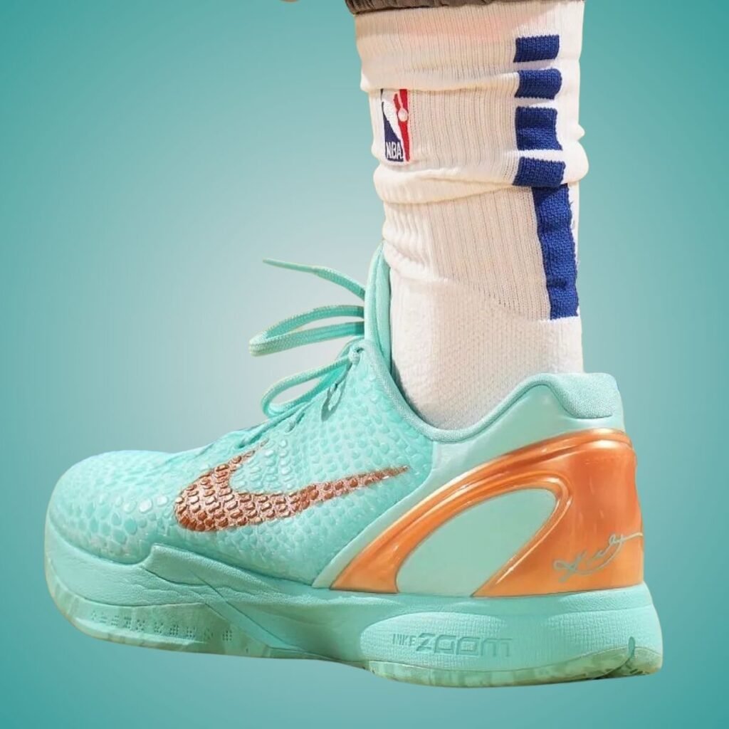 Jalen Brunson Nike Kobe 6 Protro Statue of Liberty IQ5774-300 Release Date, Price & Where to Buy 2025 5 Jalen Brunson Nike Kobe 6 Protro Statue of Liberty On-Feet