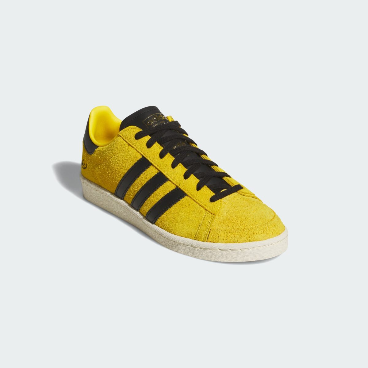 Bruce Lee x adidas Jabbar Low "Game of Death" Release Date, Price & Where to Buy 2025 4 1748382798 941 Bruce Lee x adidas Jabbar Low Game of Death Release