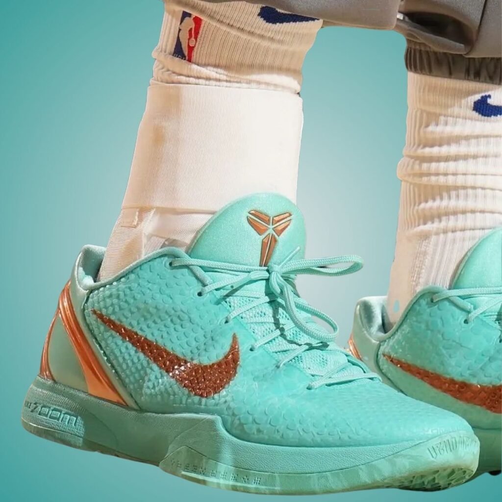 Jalen Brunson Nike Kobe 6 Protro Statue of Liberty IQ5774-300 Release Date, Price & Where to Buy 2025 3 Jalen Brunson Nike Kobe 6 Protro Statue of Liberty On-Feet