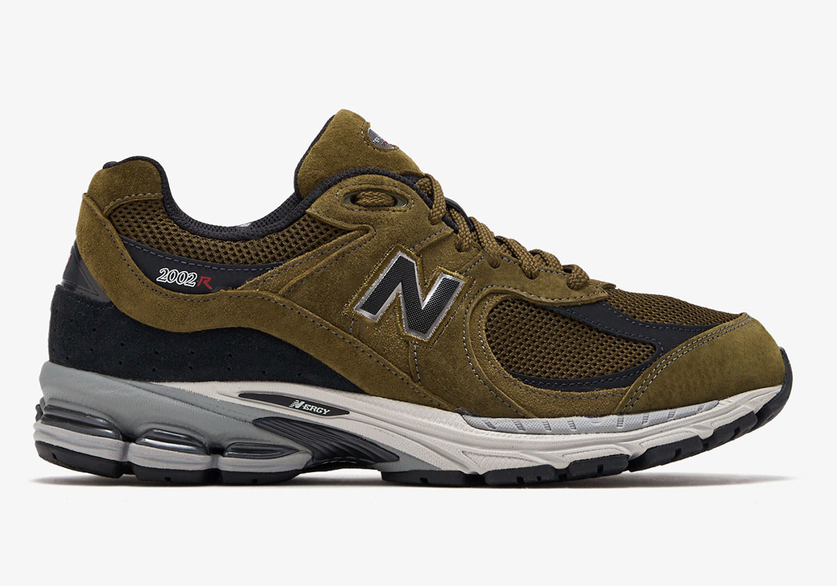 New Balance 2002r Olive Black U2002rr 1