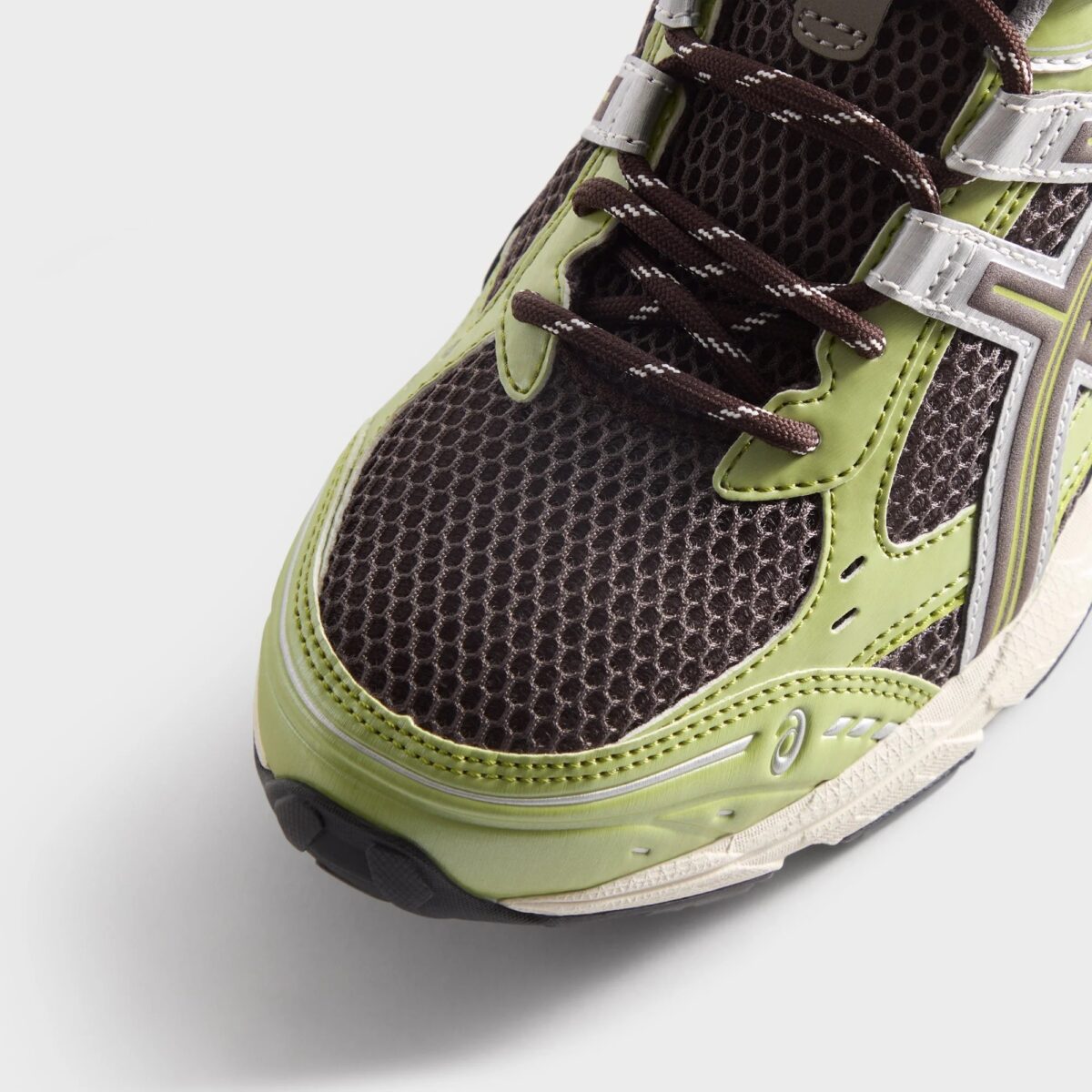 Kith x ASICS GEL-NUNOBIKI "Vintage Tech - Deliciosoe" Release Date, Price & Where to Buy 2025 7 1749434223 222 Kith x ASICS GEL NUNOBIKI Vintage Tech Deliciosoe Release Date