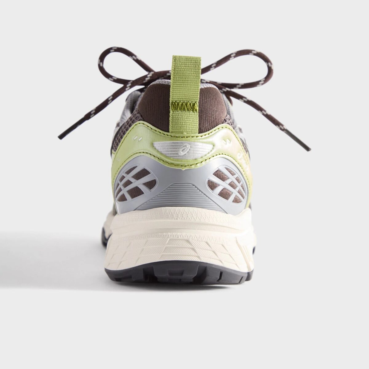 Kith x ASICS GEL-NUNOBIKI "Vintage Tech - Deliciosoe" Release Date, Price & Where to Buy 2025 11 1749434223 894 Kith x ASICS GEL NUNOBIKI Vintage Tech Deliciosoe Release Date