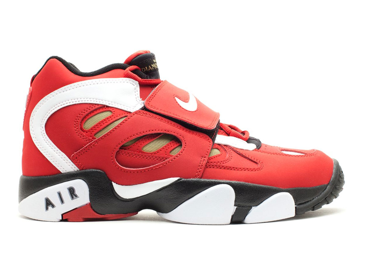 Nike Air Diamond Turf 2 Og Red Gold Hq2631 600 1