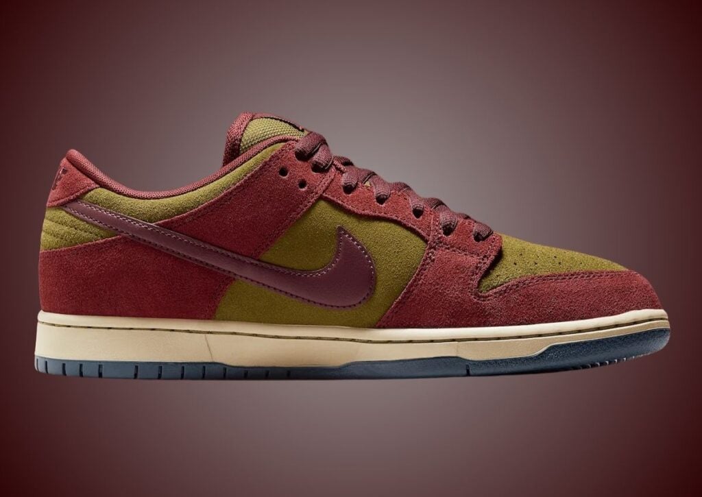 Nike SB Dunk Low Dark Team Red Olive Flak HQ1625-600 Release Date, Price & Where to Buy 2025 5 Nike SB Dunk Low Dark Team Red Olive Flak HQ1625-600 Release Info
