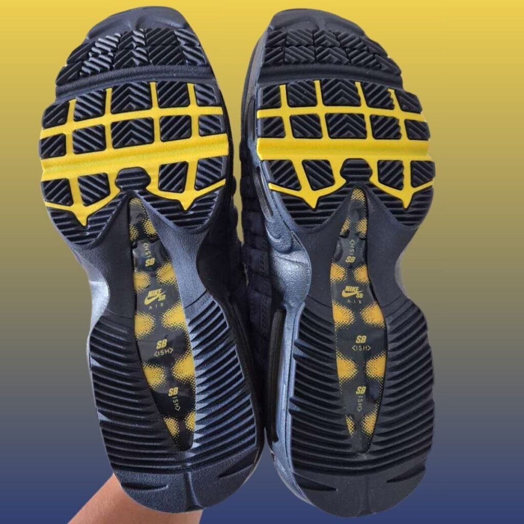 Eric Koston x Nike SB Air Max 95 HQ8492-400 Release Date, Price & Where to Buy 2025 15 Eric Koston Nike SB Air Max 95 HQ8492-400