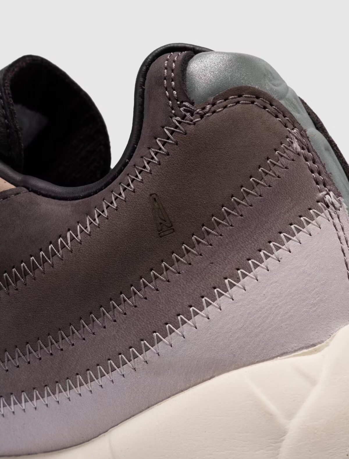 A Ma Maniére x Nike Air Max 95 "Diffused Taupe/Phantom" Release Date, Price & Where to Buy 2025 7 1750702287 719 A Ma Maniere x Nike Air Max 95 Diffused TaupePhantom