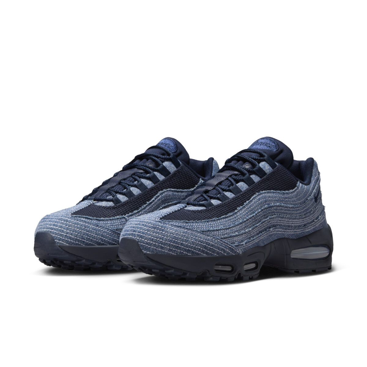 Levi's x Nike Air Max 95 "Denim Blue" HM4743-400 Release Date, Price & Where to Buy 2025 1 Levis x Nike Air Max 95 Denim Blue HM4743 400 Release