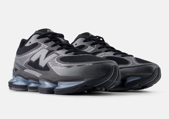 The New Balance Abzorb 2000 Switches Into Black And Grey